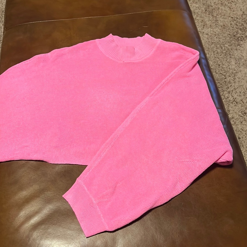 Boutique Cropped Sweater